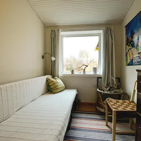 Three-bedroom Holiday In بيت للعطل Vig